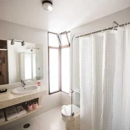 Daire Tio Papel Albufeira